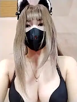 Snapshot of Helen69x chatting on 12/22/25, 05:26 Helen69x online show from 12/22/25, 05:26