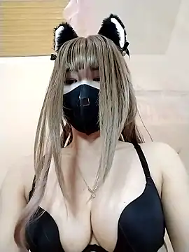 Snapshot of Helen69x chatting on 01/12/26, 06:07 Helen69x online show from 01/12/26, 06:07