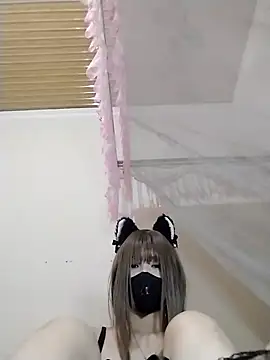 Snapshot of Helen69x chatting on 02/06/26, 02:31 Helen69x online show from 02/06/26, 02:31