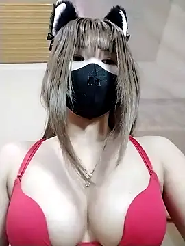 Snapshot of Helen69x chatting on 03/05/26, 11:12 Helen69x online show from 03/05/26, 11:12