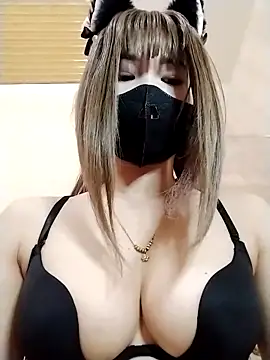 Snapshot of Helen69x chatting on 03/13/26, 04:08 Helen69x online show from 03/13/26, 04:08