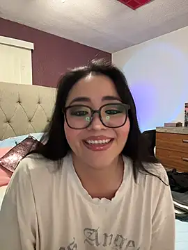 MyHoneyFrida online show from 01/07/26, 04:26