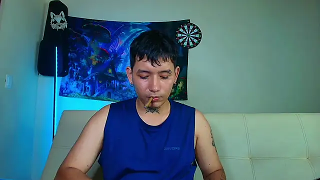 Snapshot of Zoldyck_420 chatting on 11/09/25, 07:39 Zoldyck 420 online show from 11/09/25, 07:39