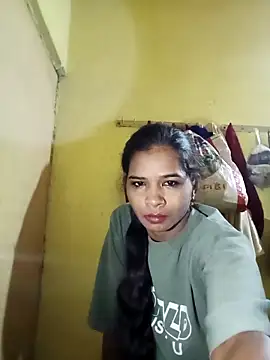 Snapshot of Jaya_Iyer chatting on 09/13/25, 12:32 Jaya Iyer online show from 09/13/25, 12:32