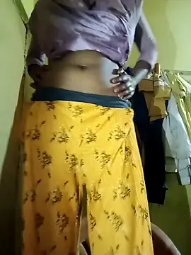 Snapshot of Jaya_Iyer chatting on 09/27/25, 07:13 Jaya Iyer online show from 09/27/25, 07:13