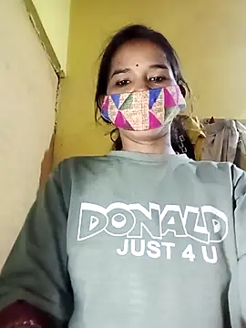 Snapshot of Jaya_Iyer chatting on 10/03/25, 01:08 Jaya Iyer online show from 10/03/25, 01:08