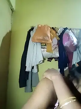 Snapshot of Jaya_Iyer chatting on 11/06/25, 04:41 Jaya Iyer online show from 11/06/25, 04:41