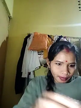 Snapshot of Jaya_Iyer chatting on 11/07/25, 05:51 Jaya Iyer online show from 11/07/25, 05:51