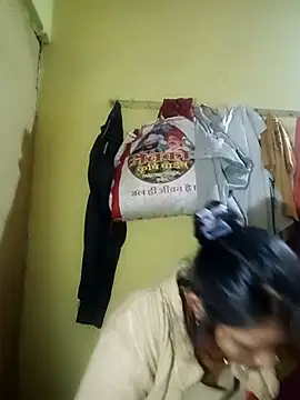 Snapshot of Jaya_Iyer chatting on 11/30/25, 12:20 Jaya Iyer online show from 11/30/25, 12:20