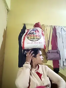 Snapshot of Jaya_Iyer chatting on 12/02/25, 01:11 Jaya Iyer online show from 12/02/25, 01:11