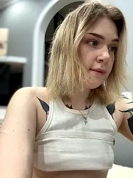 elliss  online show from 10/30/25, 01:23