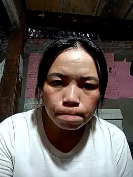 Snapshot of KumChyn chatting on 09/16/25, 12:06 KumChyn online show from 09/16/25, 12:06