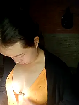 Snapshot of KumChyn chatting on 11/09/25, 01:59 KumChyn online show from 11/09/25, 01:59