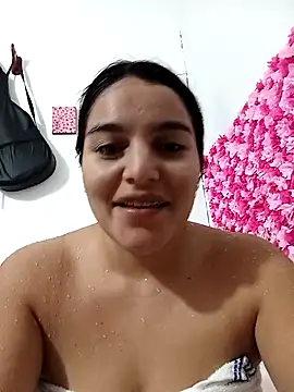 chloe 90 online show from 11/02/25, 10:12