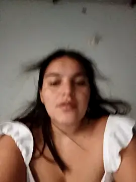 chloe 90 online show from 12/14/25, 10:25