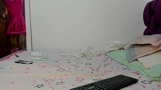 Snapshot of berenicelV chatting on 12/05/25, 07:43 berenicelV online show from 12/05/25, 07:43