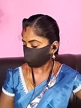 Snapshot of tamilammukuttyy chatting on 03/21/26, 10:09 tamilammukuttyy online show from 03/21/26, 10:09