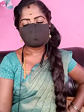 Snapshot of tamilammukuttyy chatting on 03/24/26, 11:59 tamilammukuttyy online show from 03/24/26, 11:59