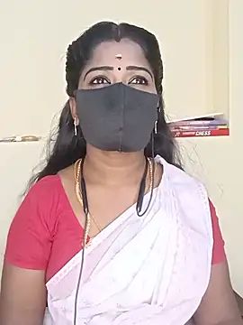 Snapshot of tamilammukuttyy chatting on 06/23/26, 04:54 tamilammukuttyy online show from 06/23/26, 04:54