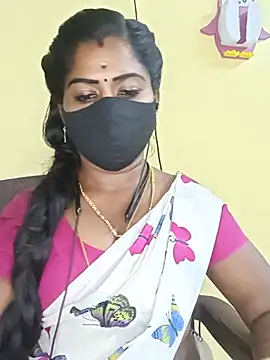 Snapshot of tamilammukuttyy chatting on 07/22/26, 05:27 tamilammukuttyy online show from 07/22/26, 05:27