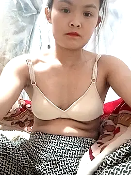 Snapshot of xinhxinhcute chatting on 09/27/25, 06:29 xinhxinhcute online show from 09/27/25, 06:29