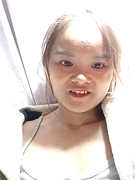 xinhxinhcute online show from 12/02/25, 11:23