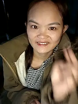 xinhxinhcute online show from 12/16/25, 11:32