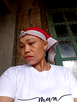 kihi-yo online show from 10/01/25, 01:44