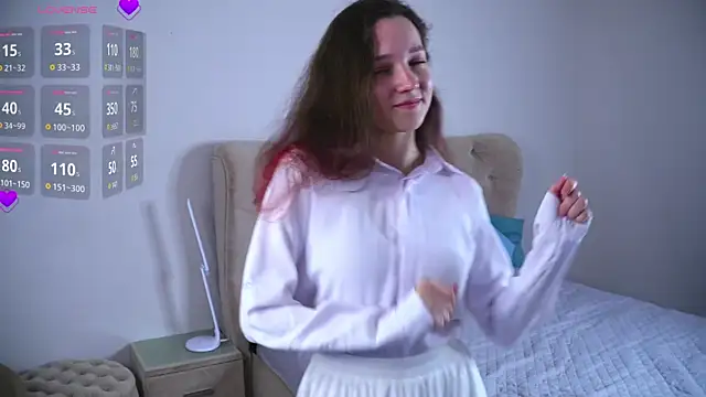 RolandaFolkes online show from 09/29/25, 04:28