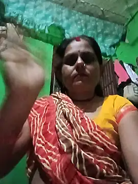 Snapshot of Hot_rachnasexy chatting on 06/12/26, 04:50 Hot rachnasexy online show from 06/12/26, 04:50