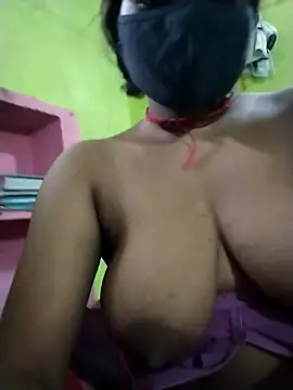 Bebo Sweety143 online show from 10/05/25, 09:18