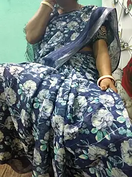 desi boudi87 online show from 09/27/25, 12:43