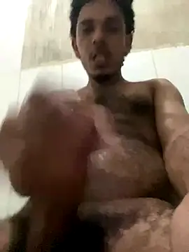 Snapshot of FromVnz chatting on 09/30/25, 02:27 FromVnz online show from 09/30/25, 02:27