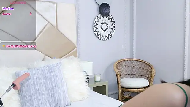 Catalina-Malave online show from 09/23/25, 02:25