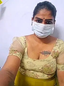 Snapshot of sherlin24 chatting on 09/15/25, 09:20 sherlin24 online show from 09/15/25, 09:20