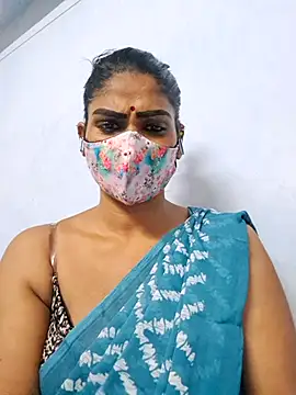 Snapshot of sherlin24 chatting on 10/10/25, 04:28 sherlin24 online show from 10/10/25, 04:28