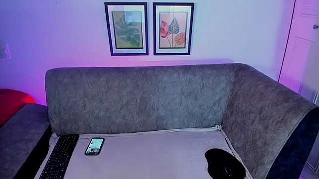 Snapshot of Morganoctiss chatting on 03/18/26, 01:20 Morganoctiss online show from 03/18/26, 01:20