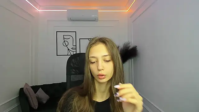 EmilyGraydis online show from 10/14/25, 04:02