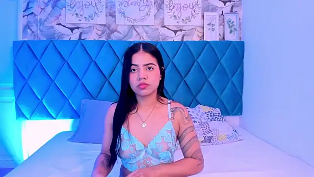 LiilithNova online show from 11/13/25, 04:00