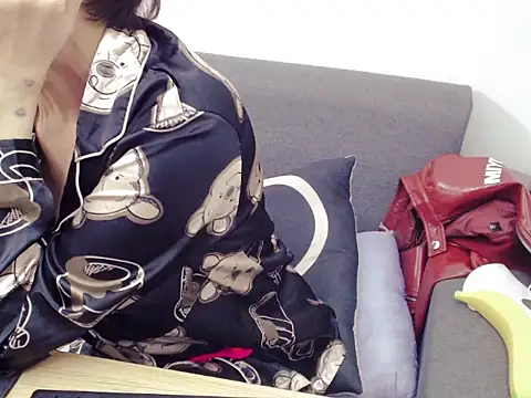 Snapshot of Funnygirl_9x chatting on 02/10/26, 12:53 Funnygirl 9x online show from 02/10/26, 12:53