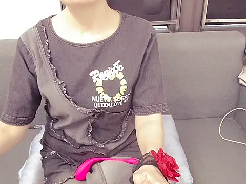 Snapshot of Funnygirl_9x chatting on 03/12/26, 01:45 Funnygirl 9x online show from 03/12/26, 01:45