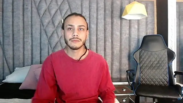 Boss Domiinator online show from 10/11/25, 03:06