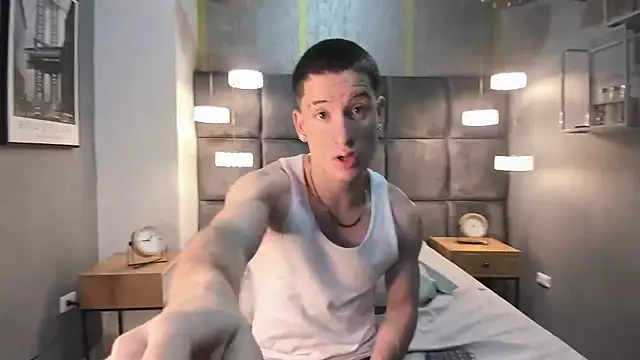 HunterHeat  online show from 11/05/25, 11:43