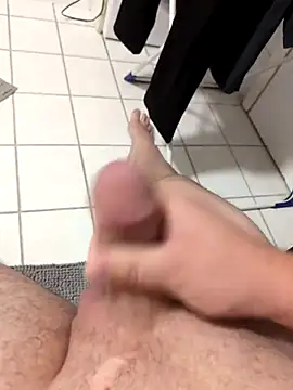 Snapshot of philipxxx chatting on 09/22/25, 04:36 philipxxx online show from 09/22/25, 04:36