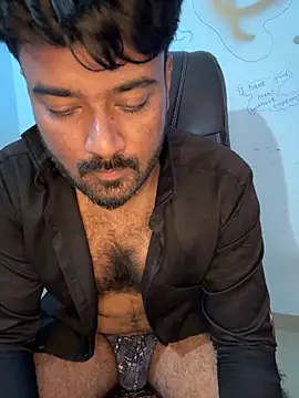 MeekBatgirl online show from 10/29/25, 05:42