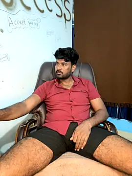 MeekBatgirl online show from 11/11/25, 05:57