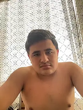 Snapshot of whitsblack chatting on 11/16/25, 09:31 whitsblack online show from 11/16/25, 09:31