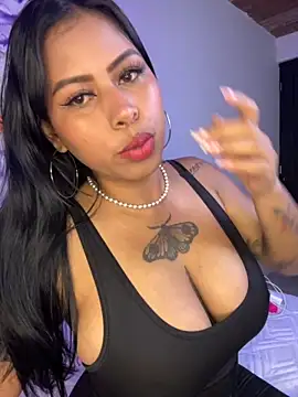 Michluxe 69 online show from 10/20/25, 11:49