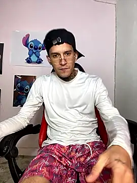 Snapshot of dilan_abraham12 chatting on 01/11/26, 02:33 dilan abraham12 online show from 01/11/26, 02:33