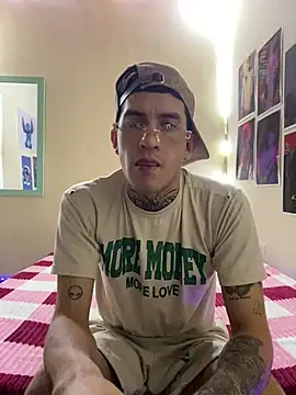 Snapshot of dilan_abraham12 chatting on 03/03/26, 06:41 dilan abraham12 online show from 03/03/26, 06:41